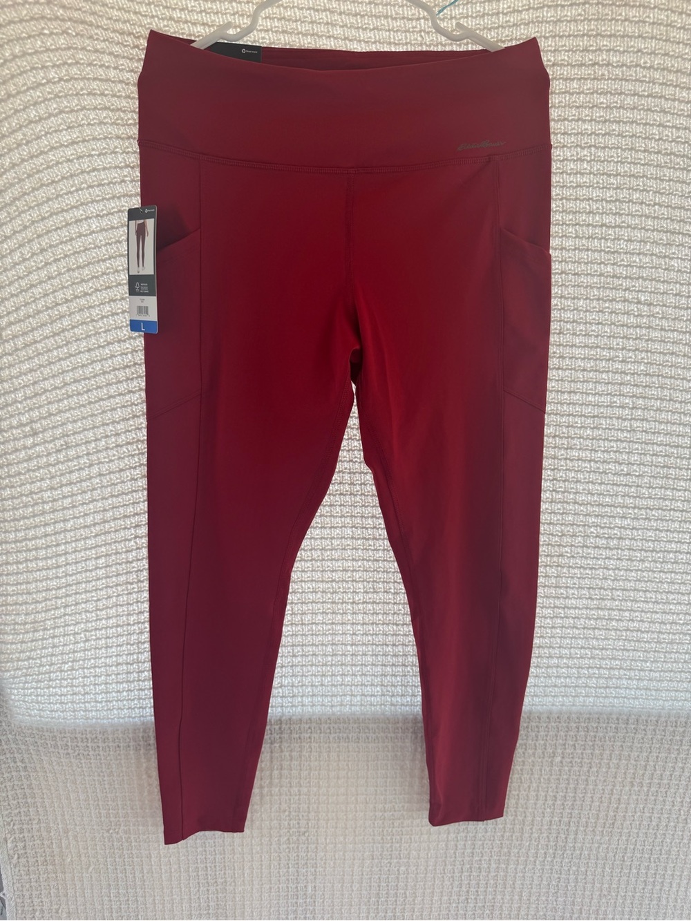 Eddie Bauer Trail Tight Leggings in Deep Red